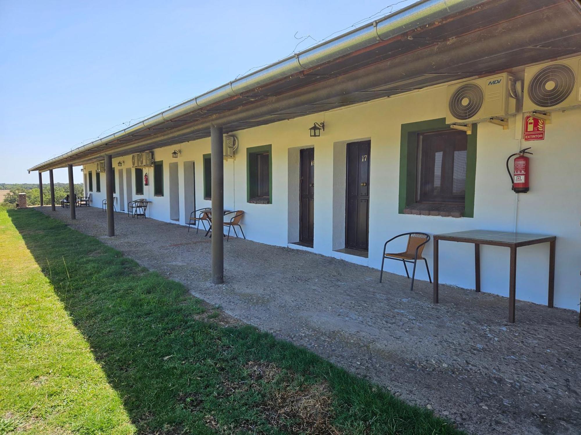 Hotel Rural Portilla De Monfraguee Toril  Exterior photo